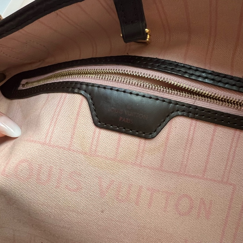 Authentic Louis Vuitton Neverfull PM - Rose Ballerine - Picture 10 of 14